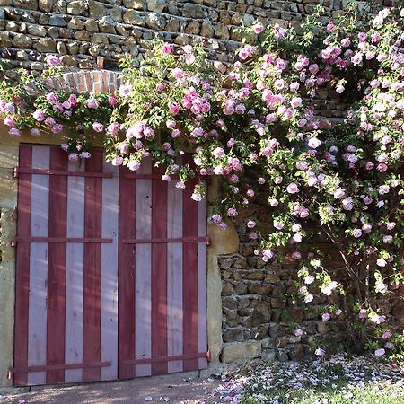 Chambres D'Hotes La Vie En Roses Iguerande Luaran gambar